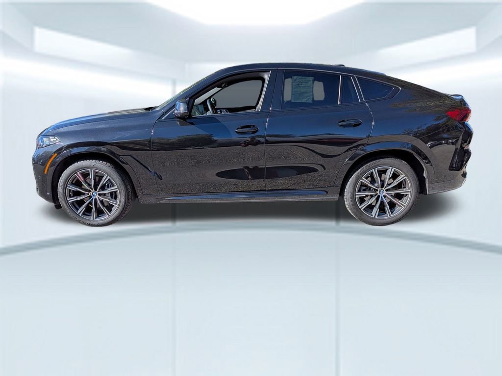 Used 2024 BMW X6 xDrive40i image 2