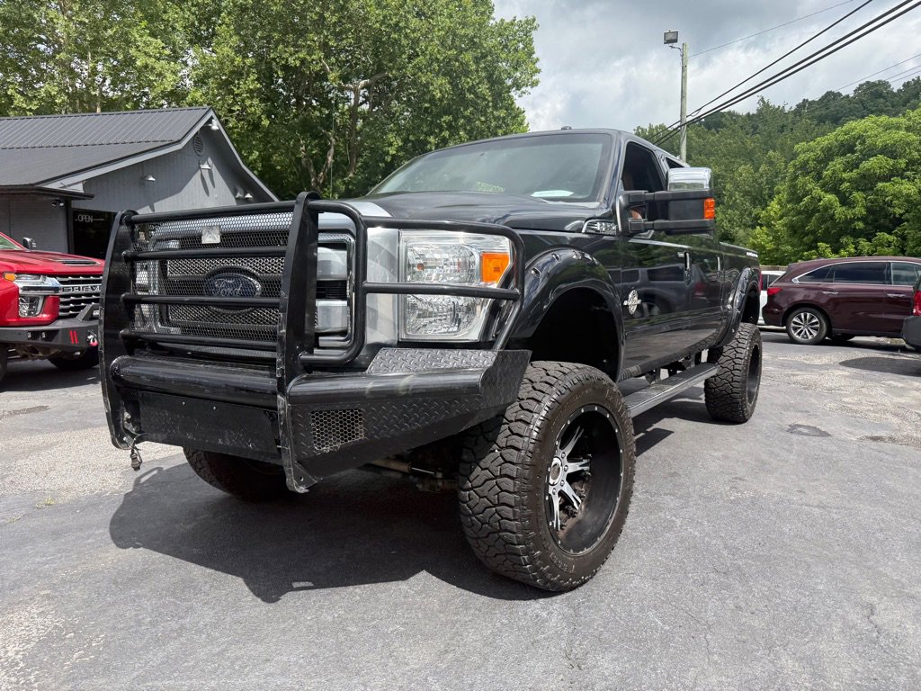 Used 2015 Ford F250 Platinum w/ FX4 Off-Road Package AWD/4WD image 13