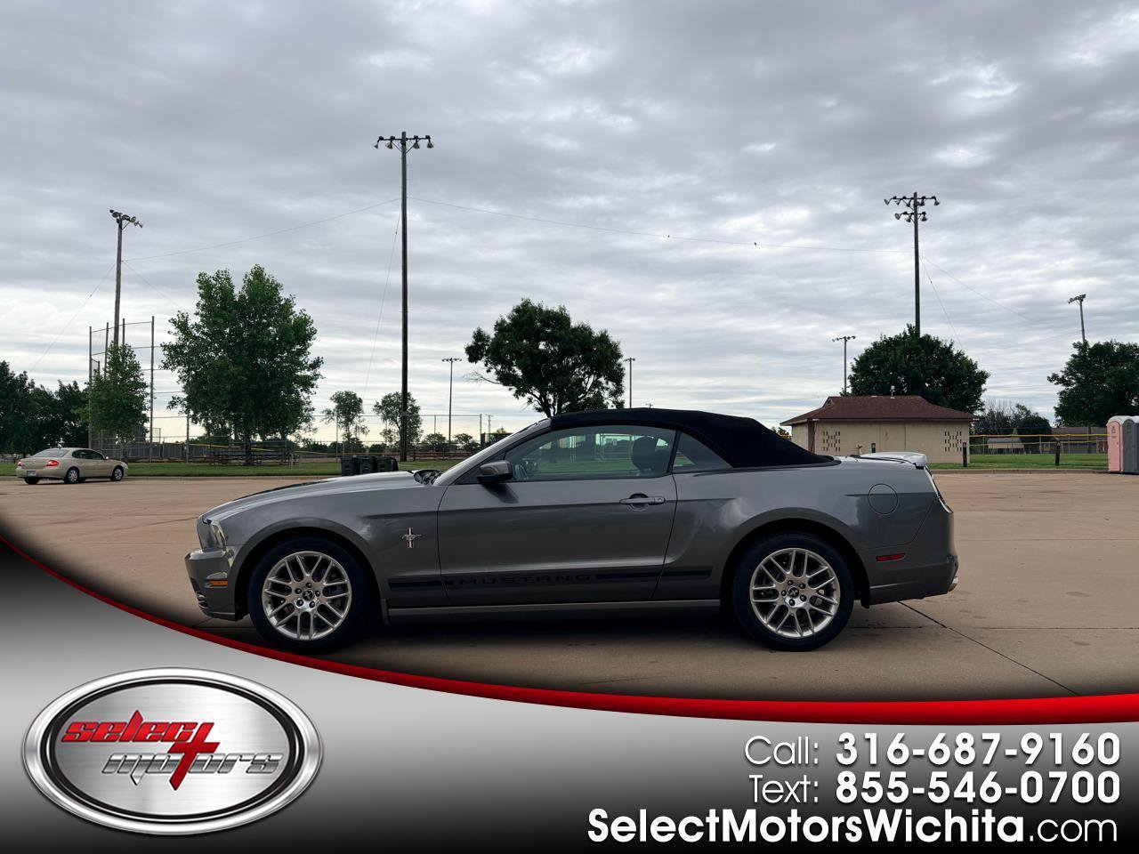 Used 2014 Ford Mustang Premium w/ Equipment Group 202A RWD image 1