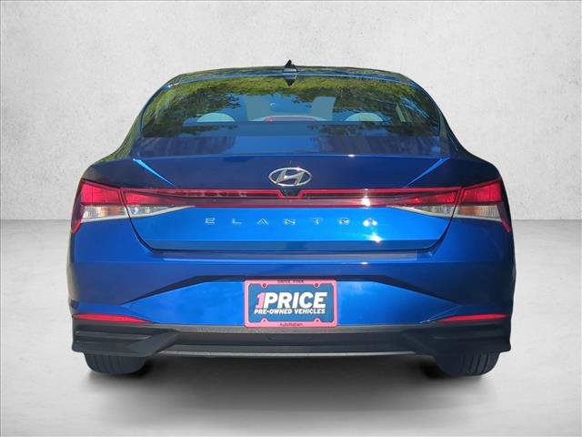 Certified 2023 Hyundai Elantra SEL w/ Convenience Package image 7