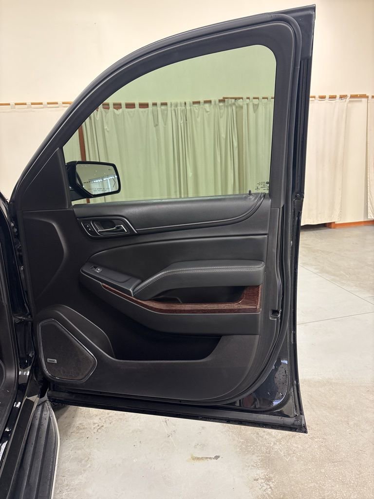 Used 2016 GMC Yukon SLT w/ Open Road Package image 30