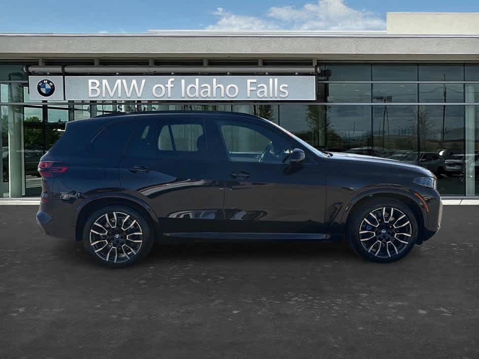Used 2026 BMW X5 xDrive50e w/ Executive Package AWD/4WD image 8