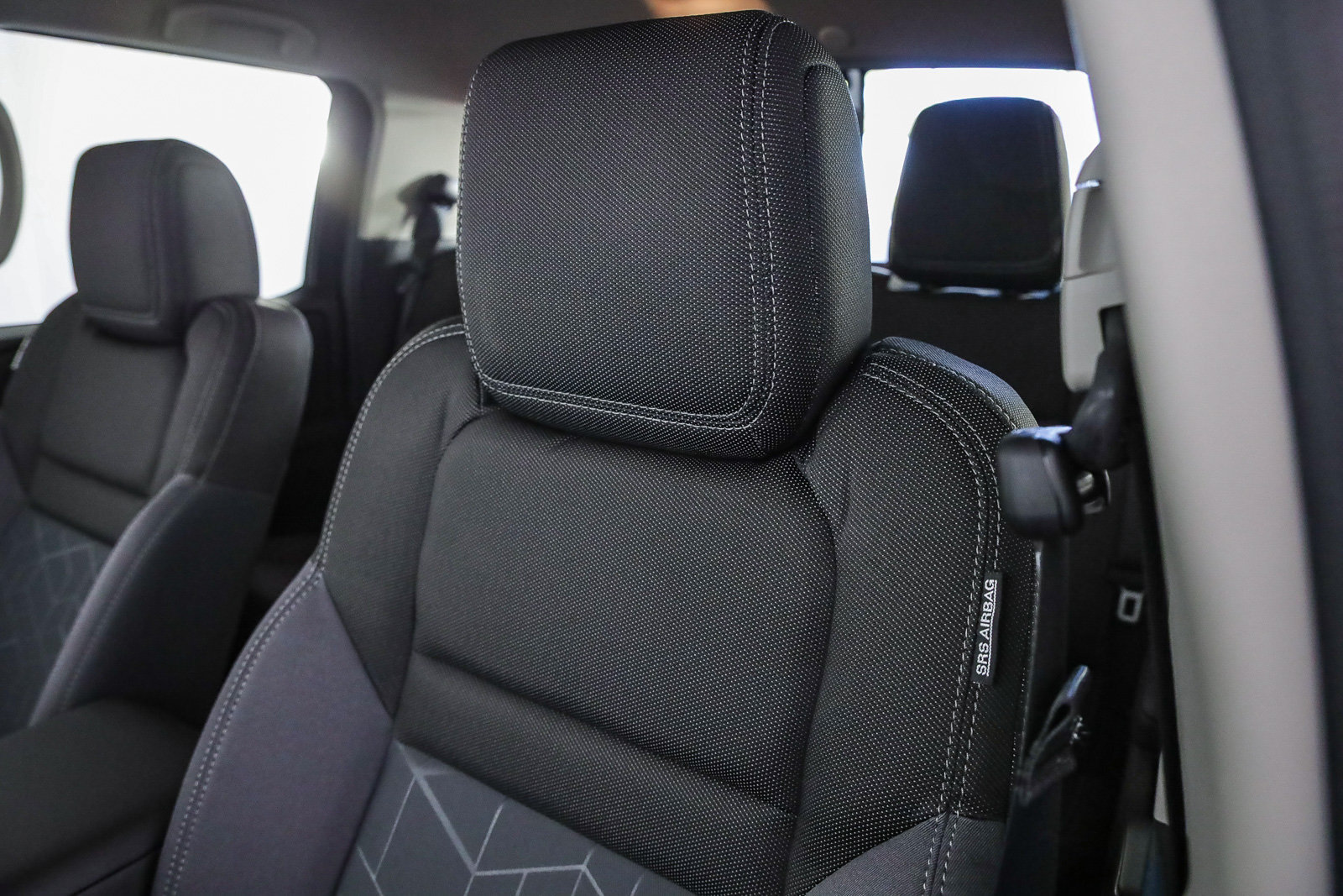 New 2025 Nissan Frontier SV RWD image 24