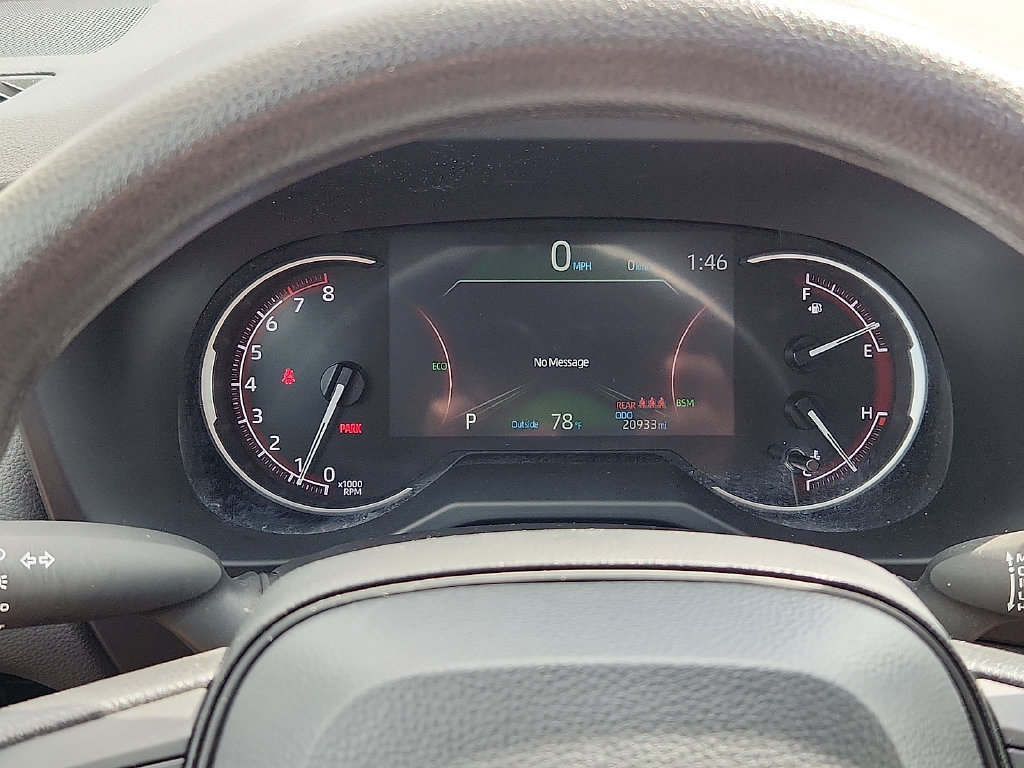 Certified 2025 Toyota RAV4 XLE FWD image 22