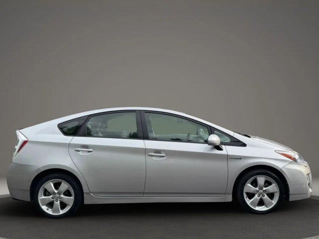 Used 2010 Toyota Prius Five FWD image 8
