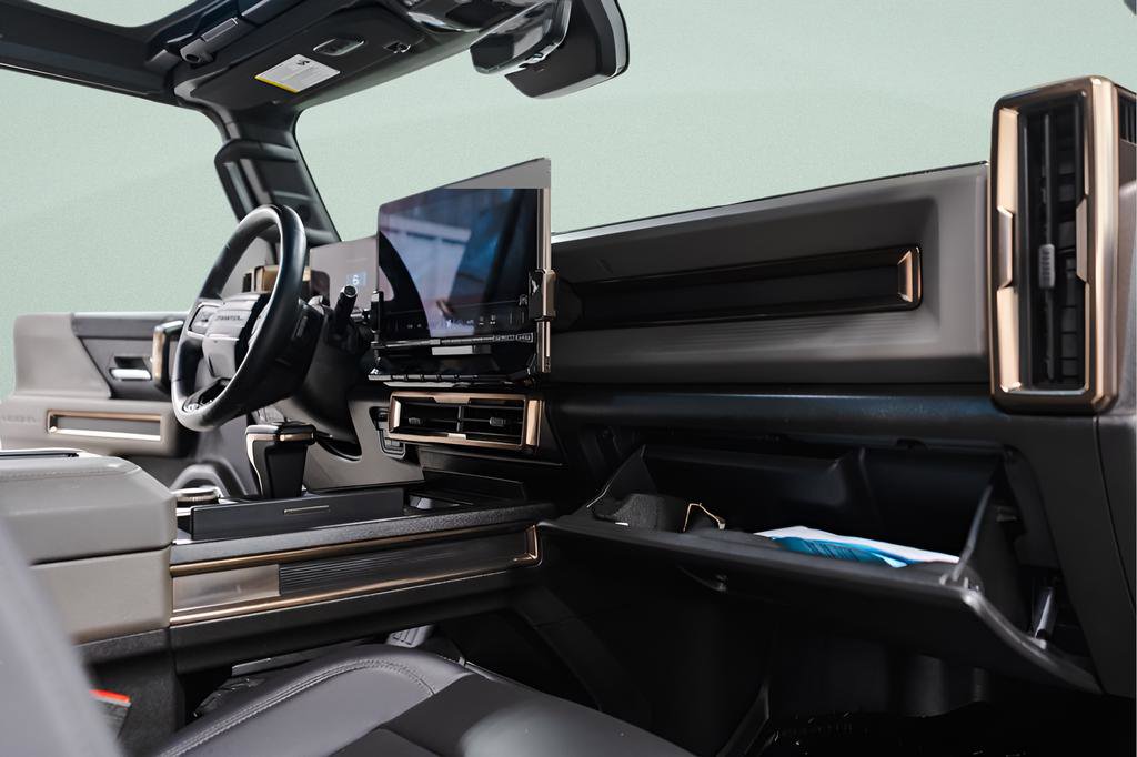 Used 2024 GMC Hummer EV 3X image 41