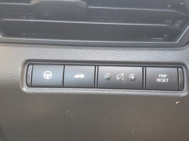 Used 2024 Nissan Altima 2.5 SR image 19