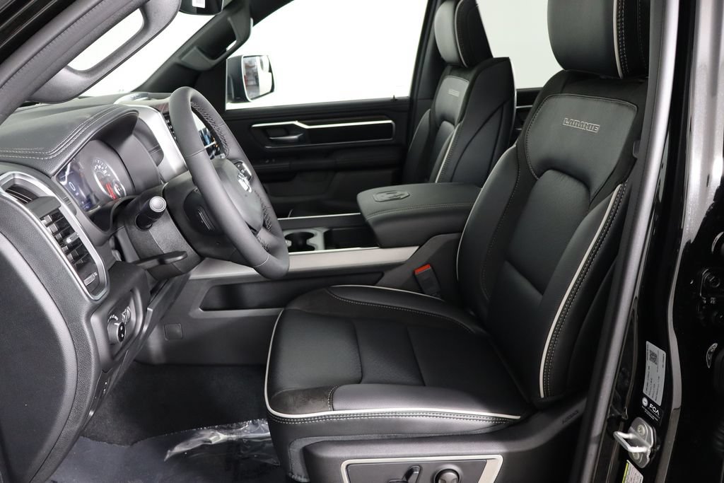 New 2027 RAM 1500 Laramie AWD/4WD image 14