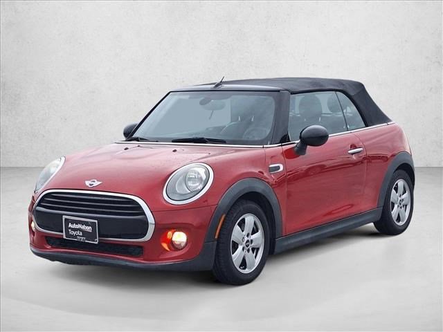 Used 2017 MINI Cooper Convertible image 1