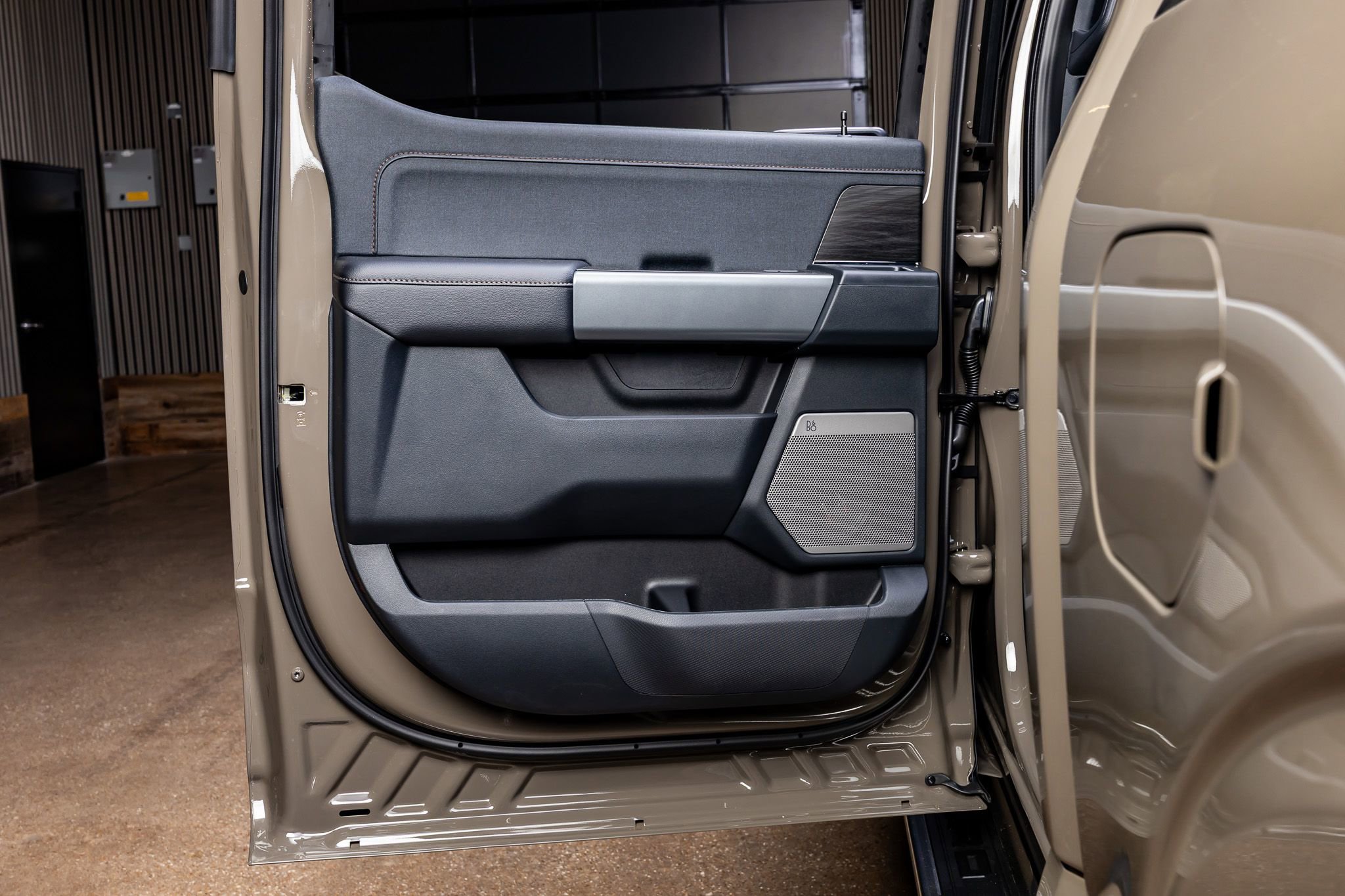 Used 2026 Ford F150 Lariat w/ Equipment Group 502A High AWD/4WD image 35