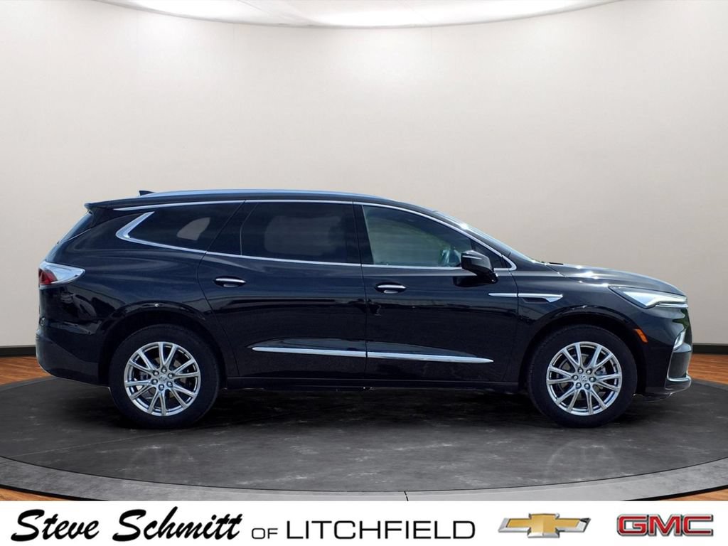 Certified 2023 Buick Enclave Essence w/ Experience Buick Package FWD image 18