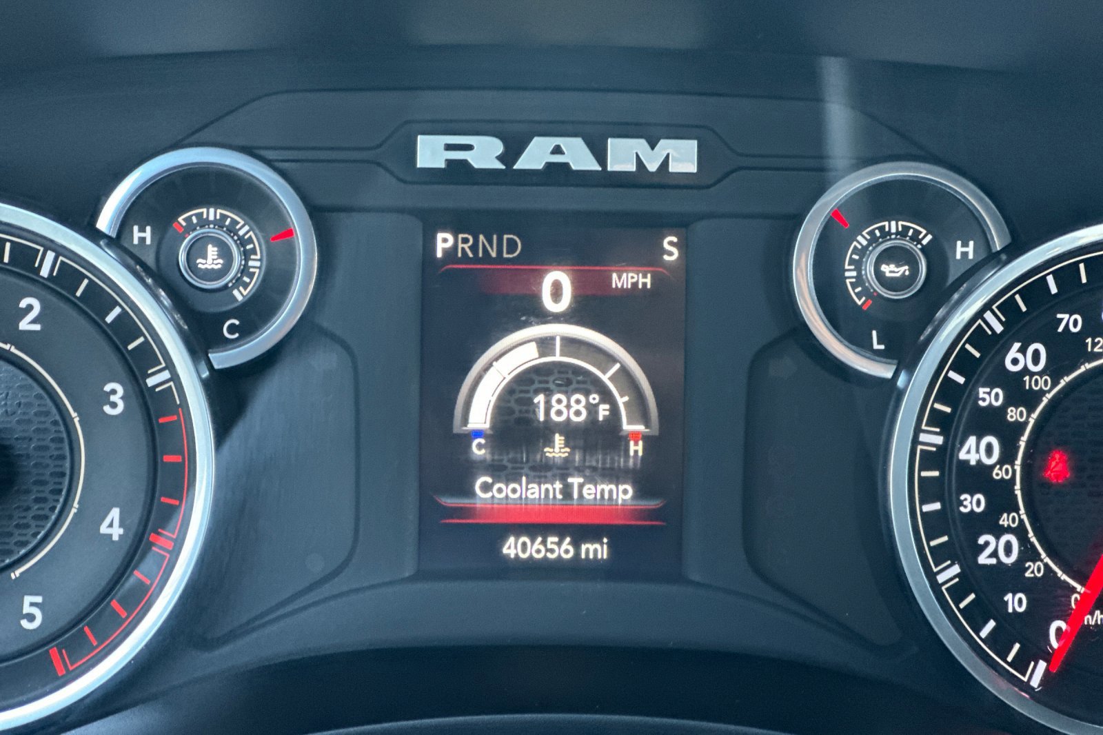 Used 2024 RAM 2500 Big Horn image 25