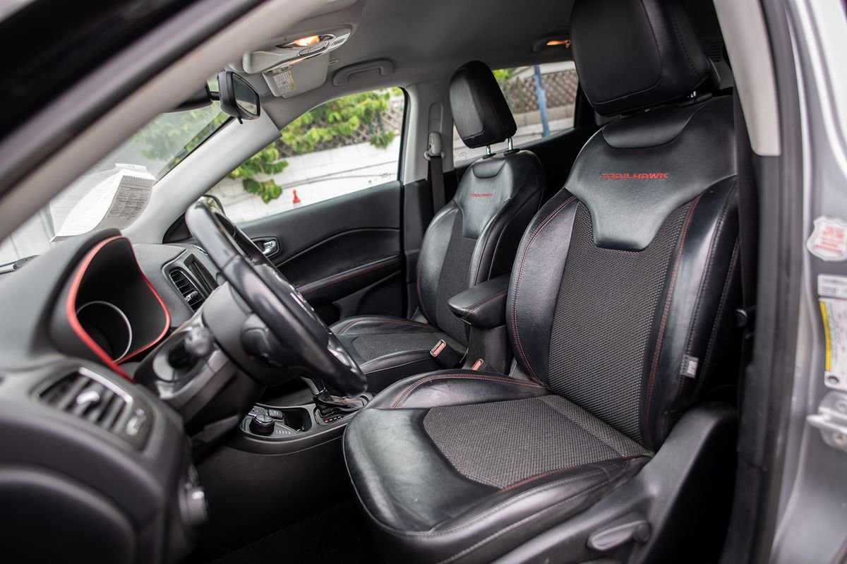 Used 2019 Jeep Compass Trailhawk image 18
