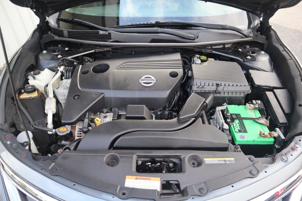 Used 2015 Nissan Altima 2.5 SV FWD image 36