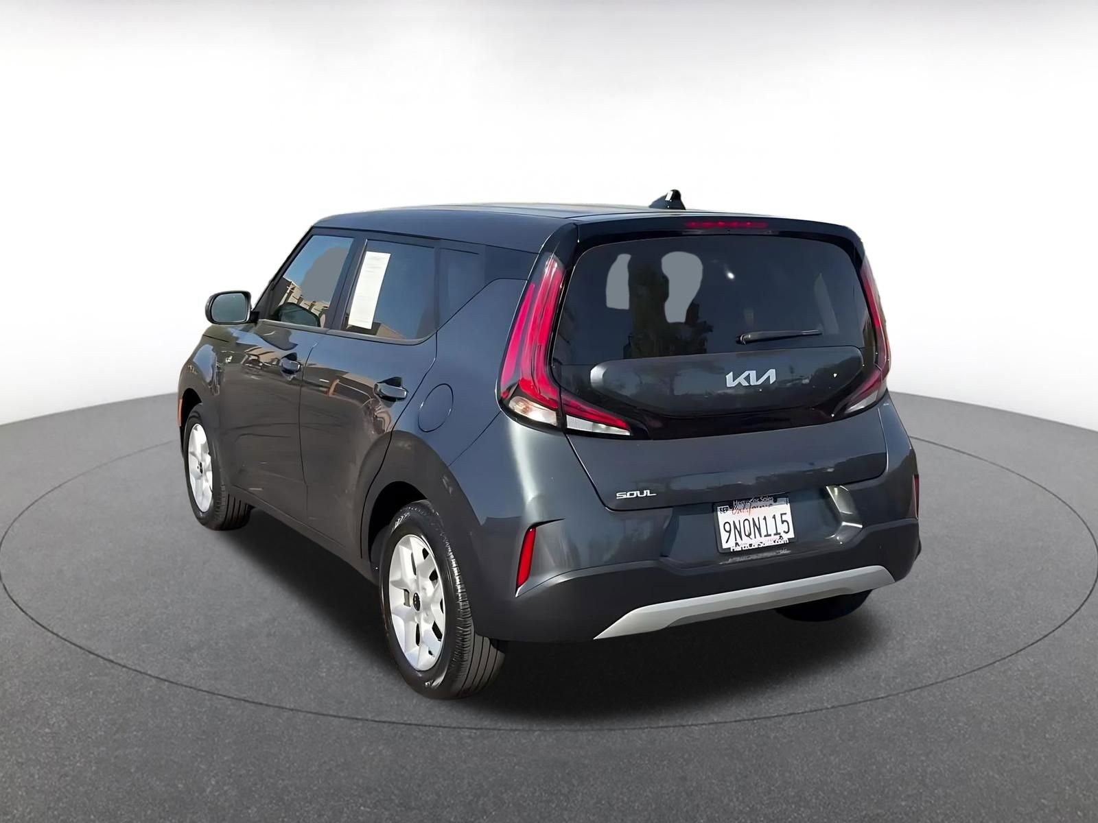 Used 2025 Kia Soul LX w/ LX Technology Package image 11