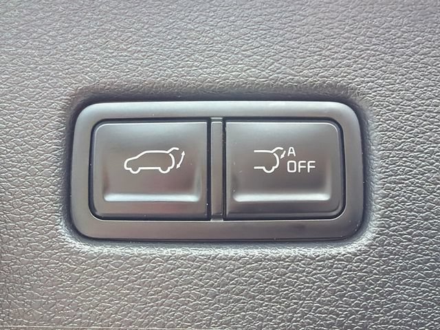 Used 2025 Kia Telluride EX w/ EX Captain's Chair Package FWD image 19