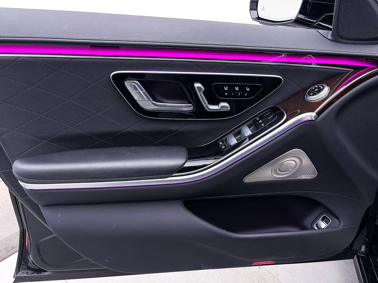 Used 2024 Mercedes-Benz S 580 4MATIC Sedan image 19