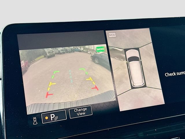 Used 2021 Nissan Armada Platinum image 13