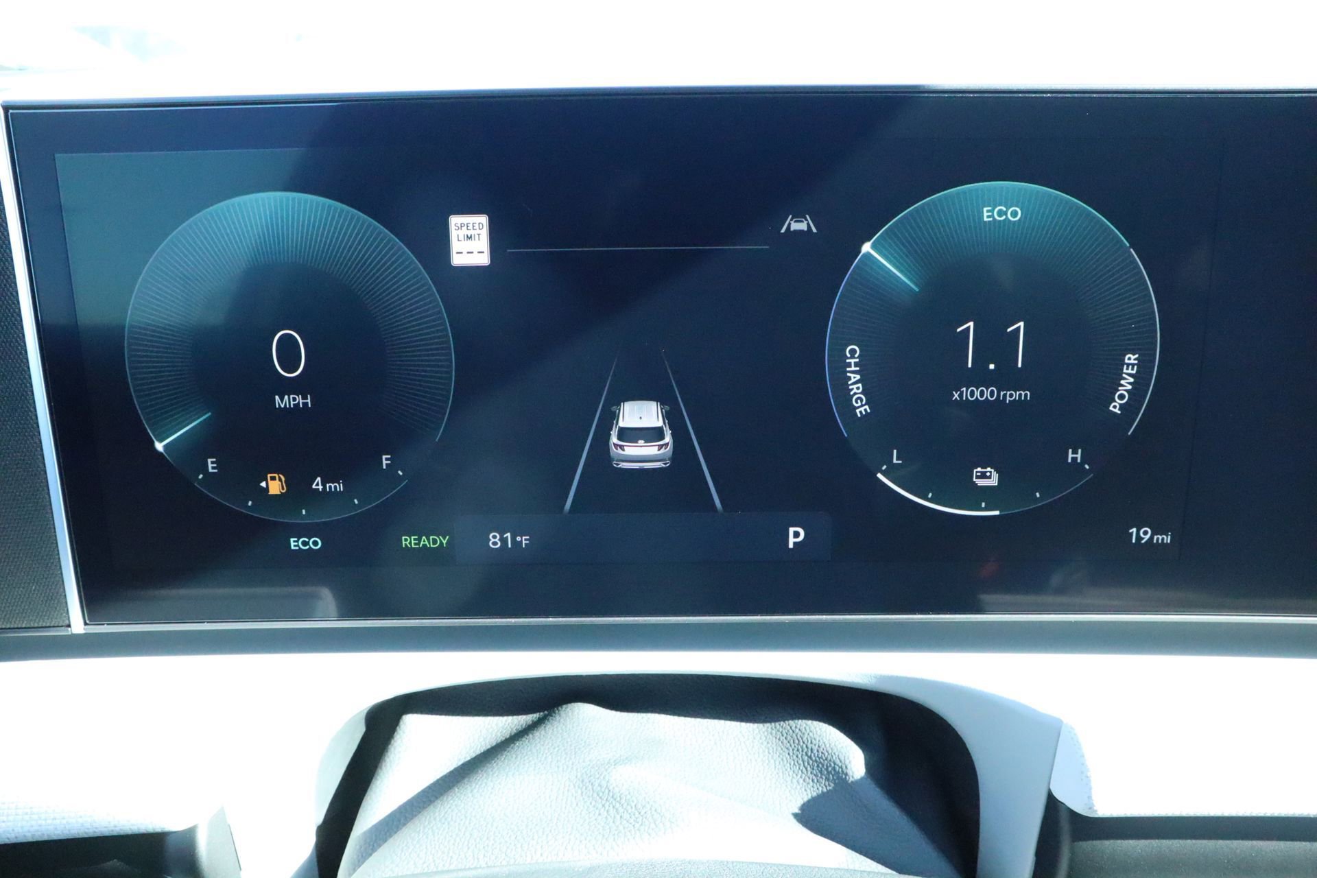 New 2026 Hyundai Tucson SEL image 12