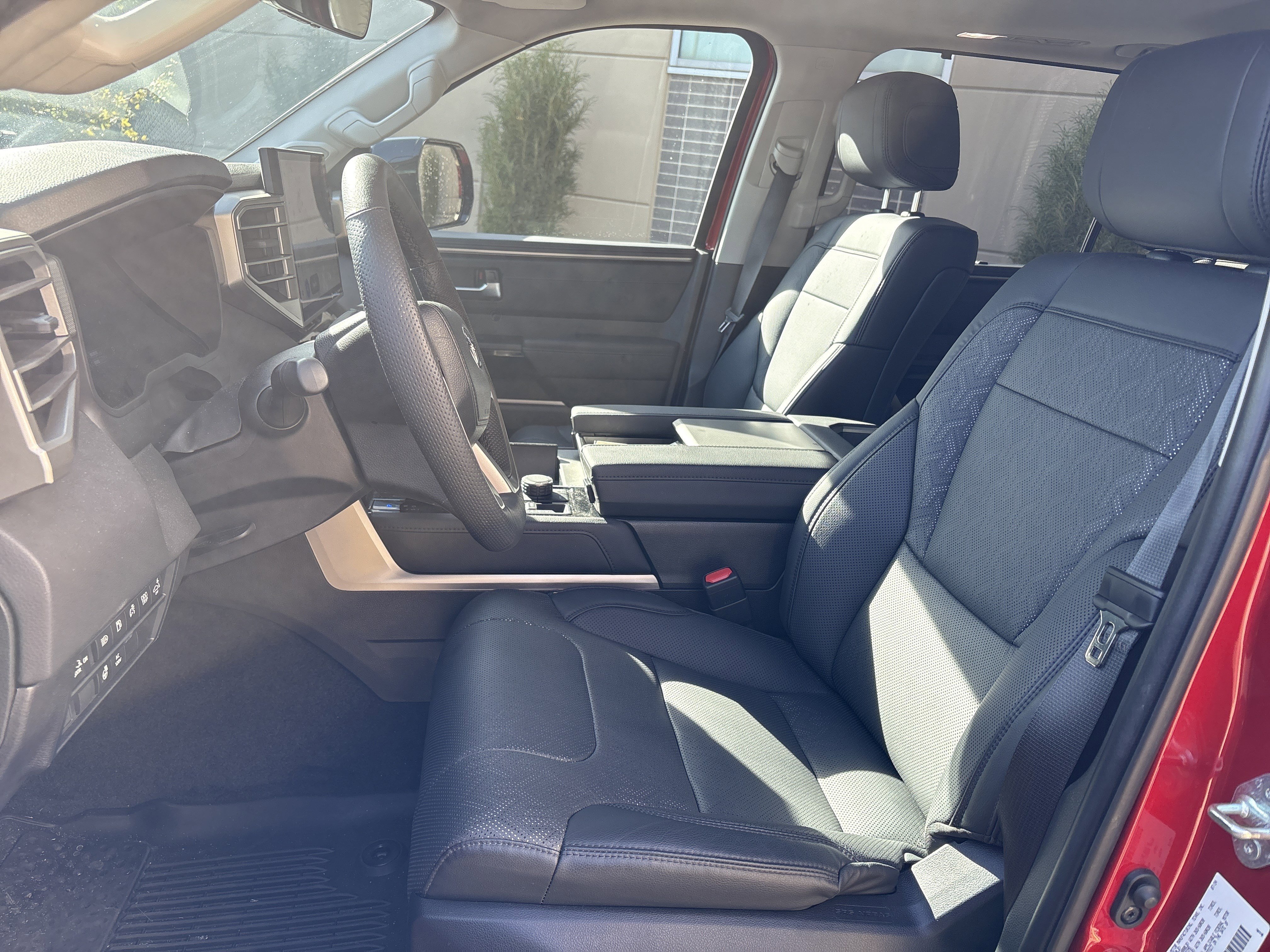 Used 2024 Toyota Sequoia Limited image 16