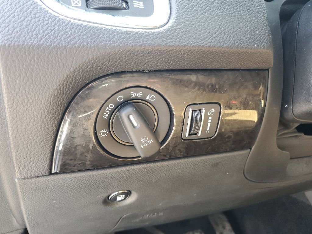 Used 2014 Dodge Durango Citadel w/ Trailer Tow Group IV AWD/4WD image 12