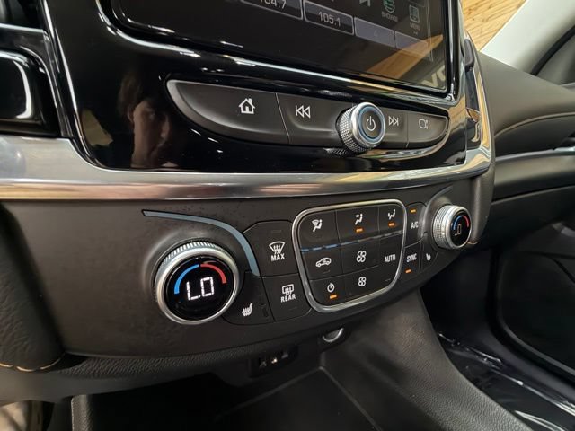 Used 2019 Chevrolet Traverse LT w/ LPO, Floor Liner Package AWD/4WD image 26