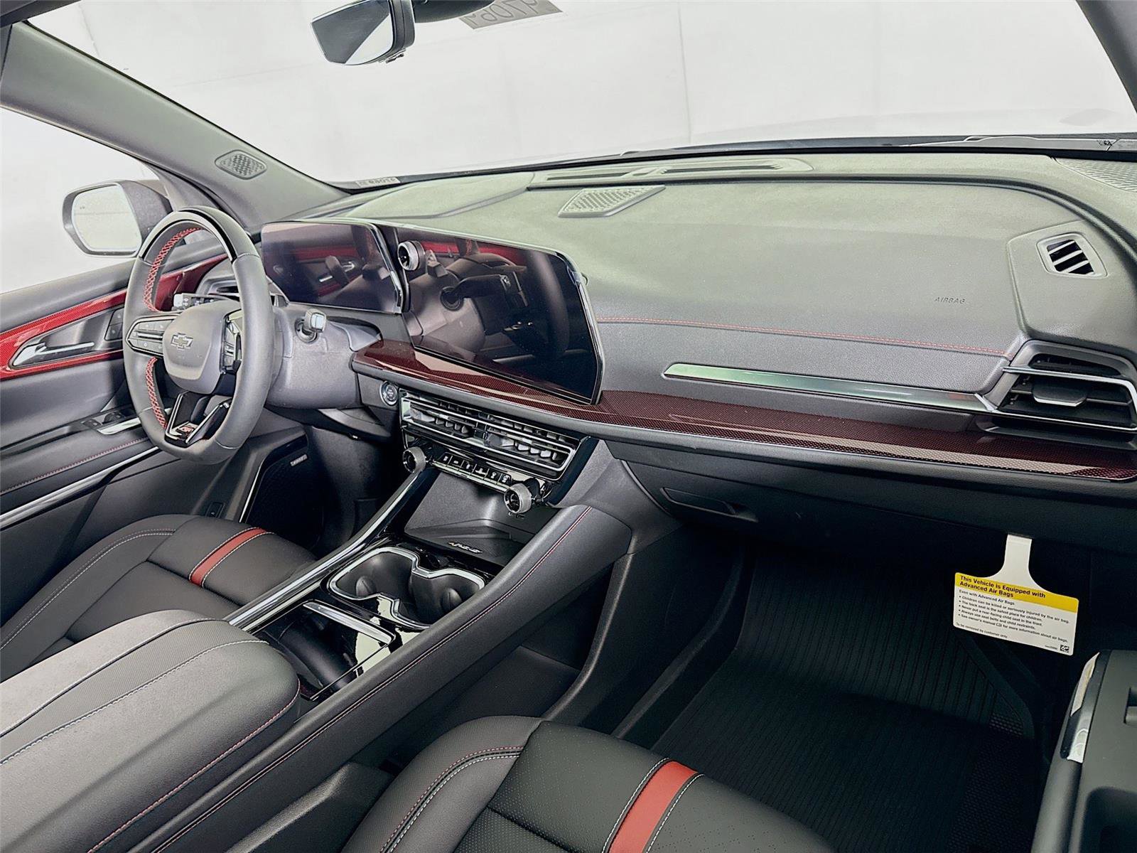 New 2026 Chevrolet Traverse RS w/ LPO, Floor Liner Package AWD/4WD image 25