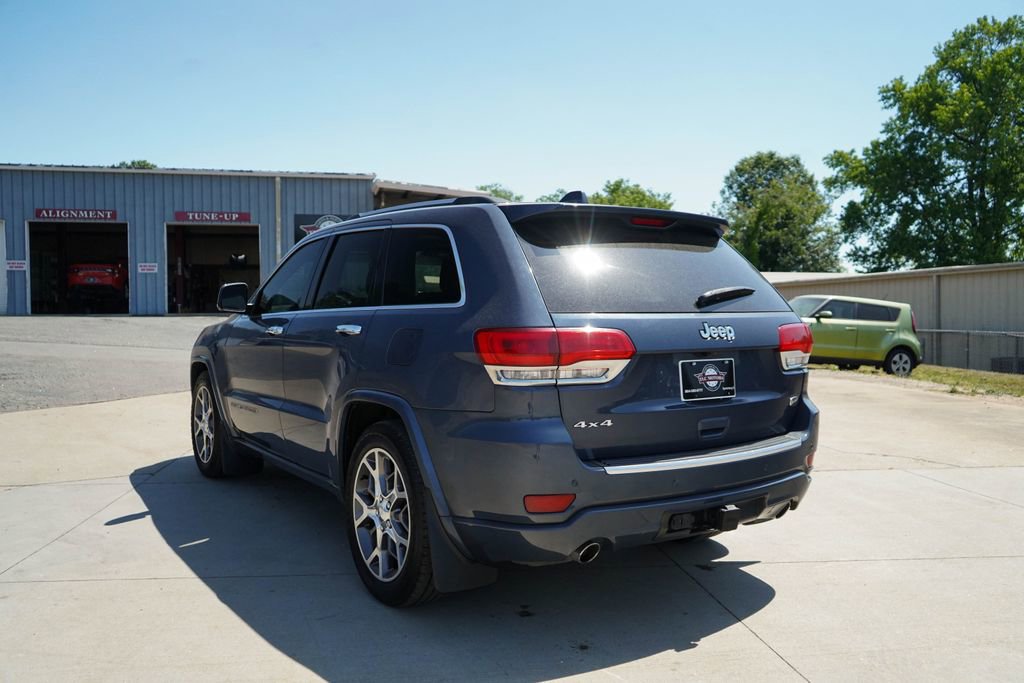Used 2020 Jeep Grand Cherokee Overland AWD/4WD image 4