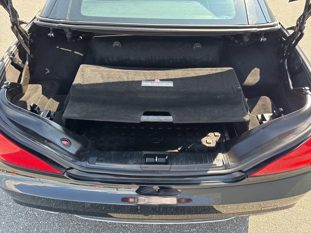 Used 2013 Mercedes-Benz SL 550 image 12