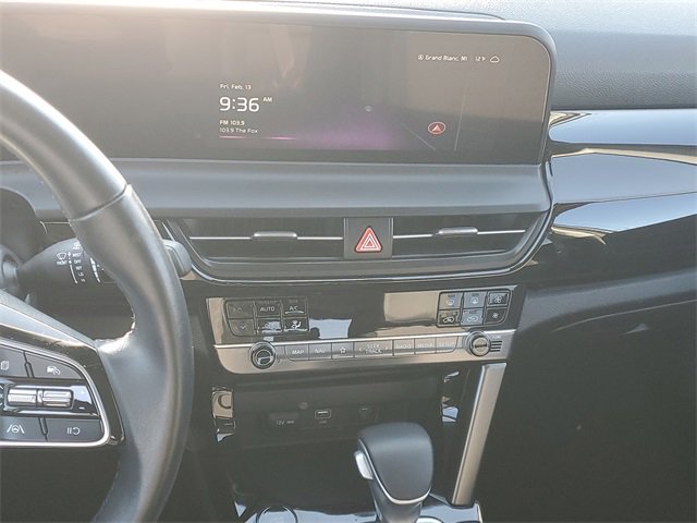 Certified 2025 Kia Seltos S image 13