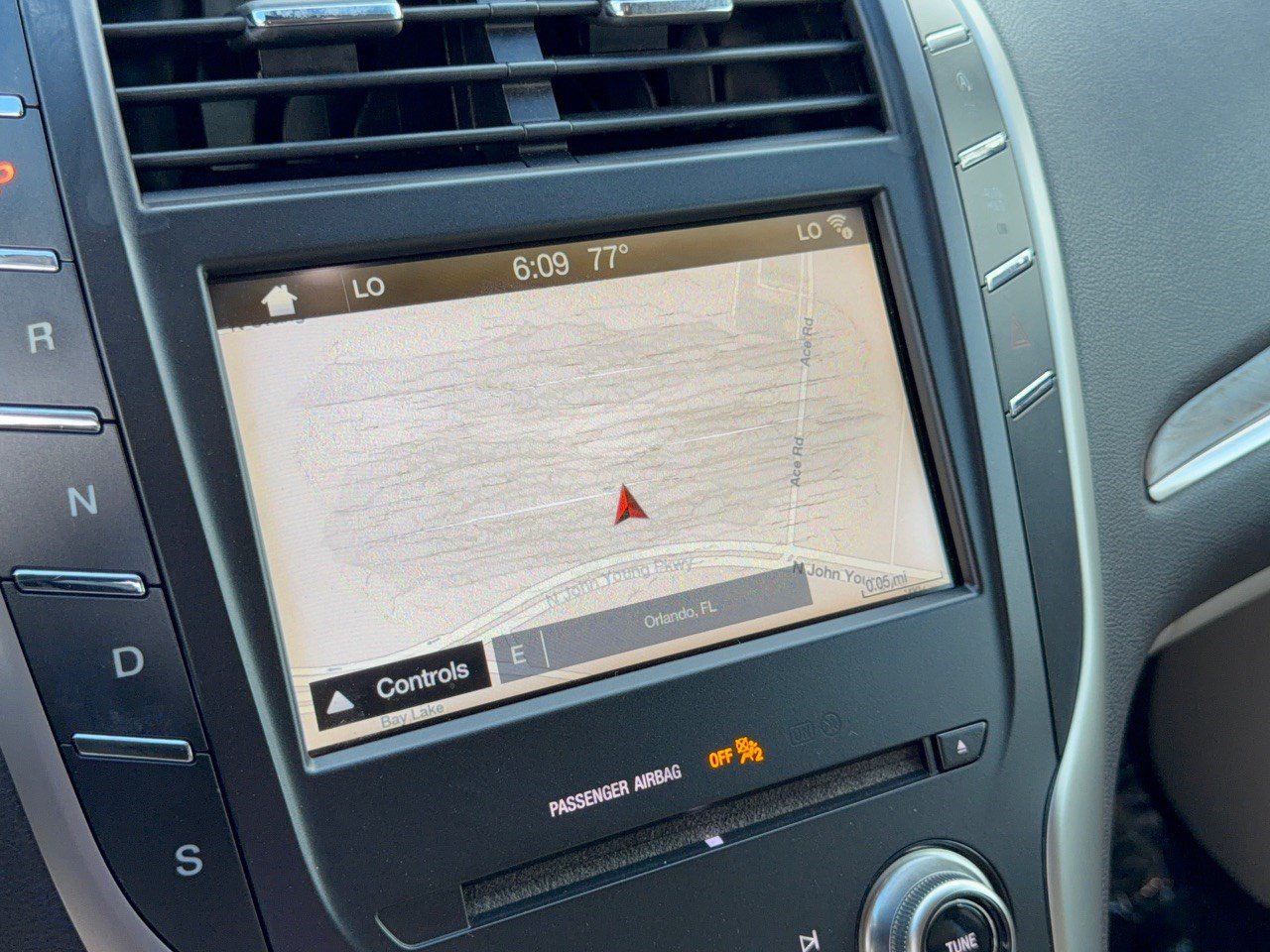Used 2017 Lincoln MKC Reserve FWD image 23