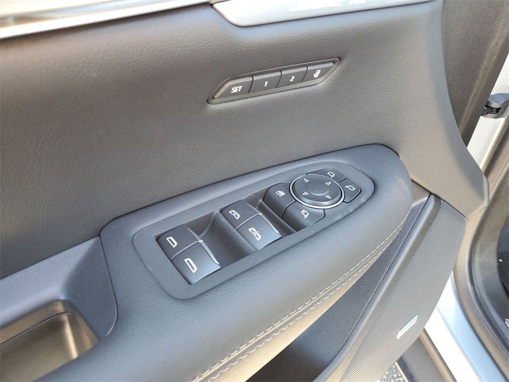 New 2025 Cadillac XT5 Premium Luxury w/ Technology Package image 24
