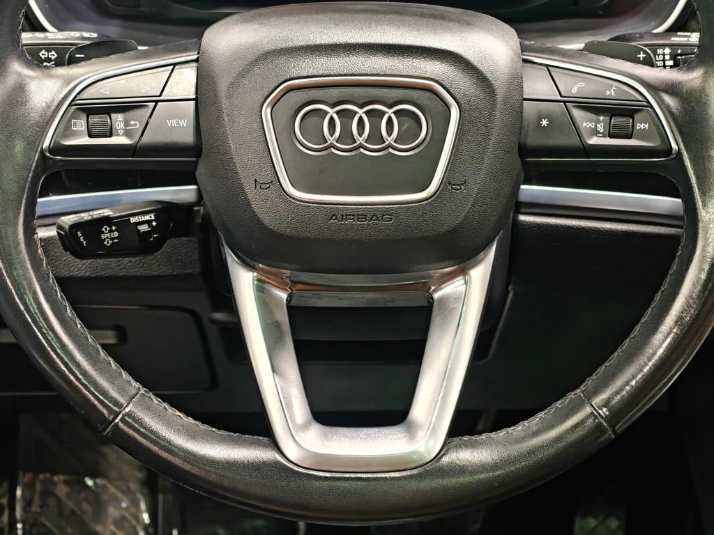 Used 2022 Audi Q3 2.0T Premium Plus w/ Premium Plus Package image 6