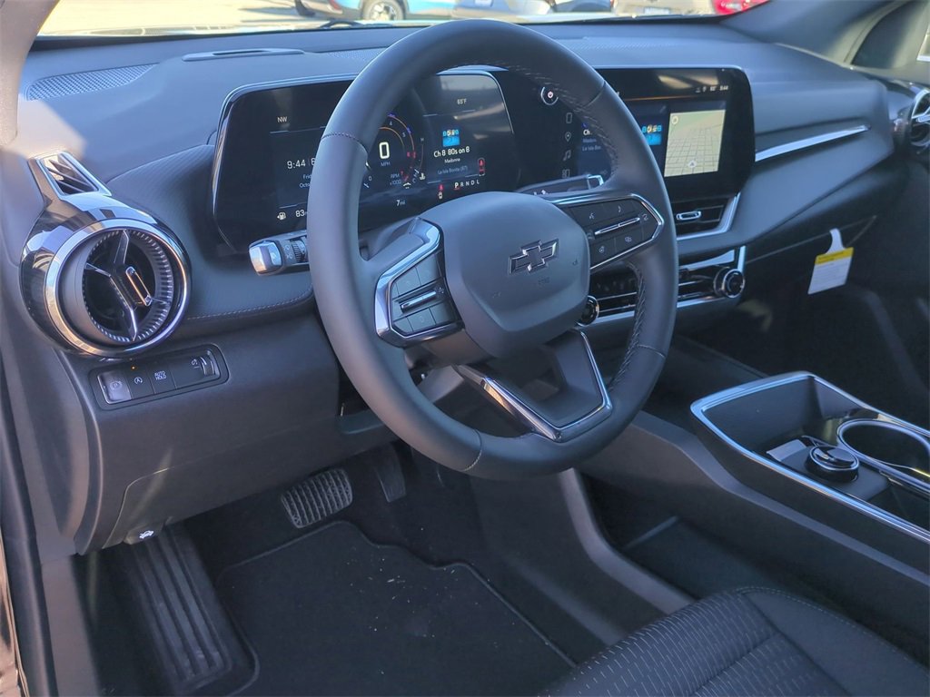 New 2026 Chevrolet Equinox LT w/ Midnight Edition image 10