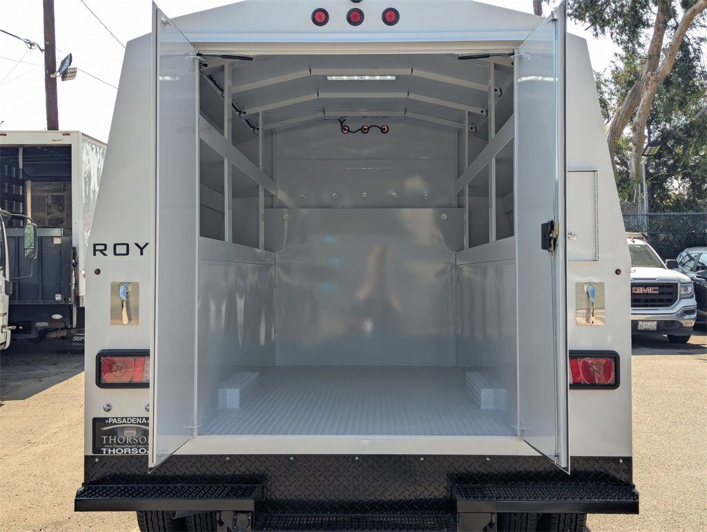 New 2025 GMC Savana 3500 Work Van w/ Power Convenience Package image 17