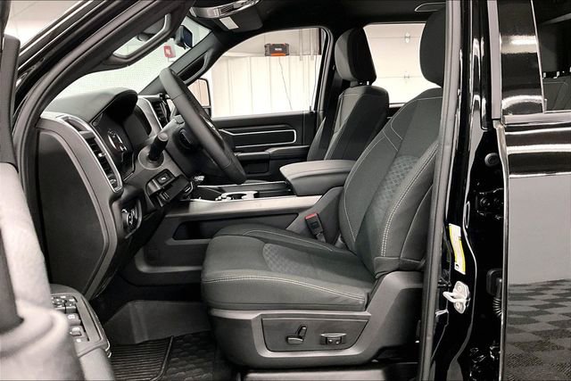 Used 2025 RAM 2500 Big Horn image 24