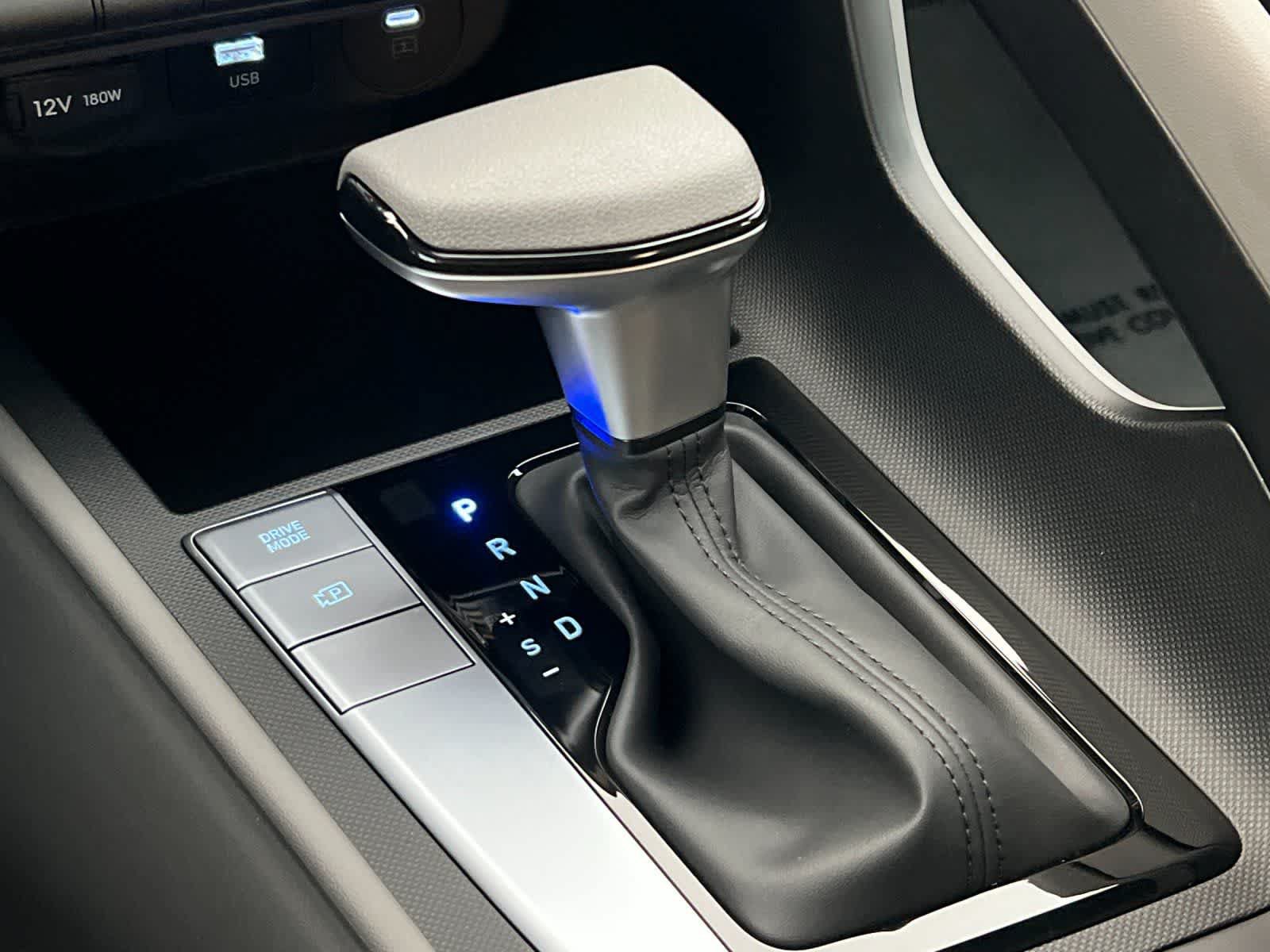 New 2026 Hyundai Elantra SE FWD image 21