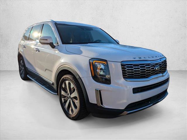 Used 2021 Kia Telluride EX w/ EX Premium Package FWD image 3