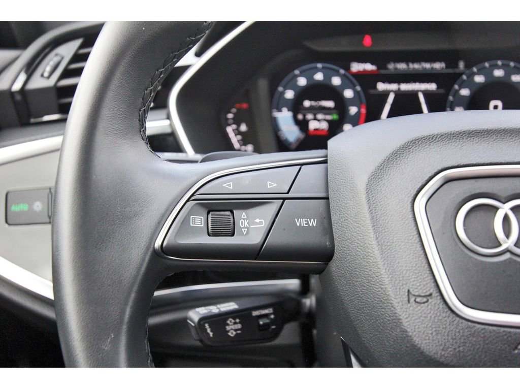 Used 2025 Audi Q3 2.0T Premium AWD/4WD image 19