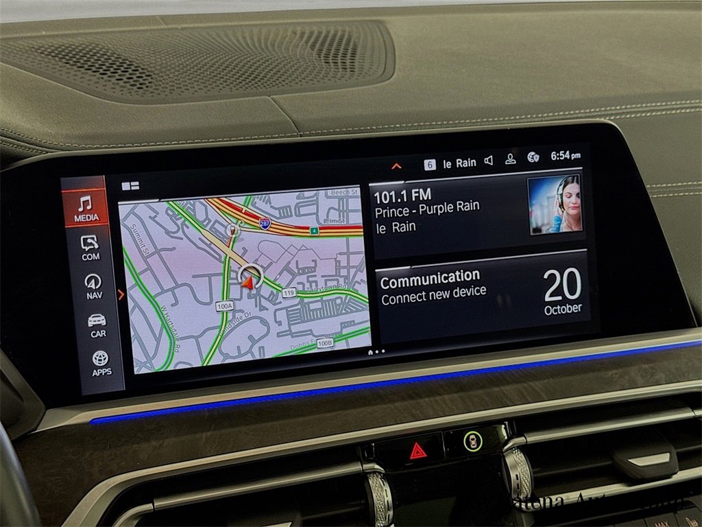 Used 2022 BMW X7 M50i image 15