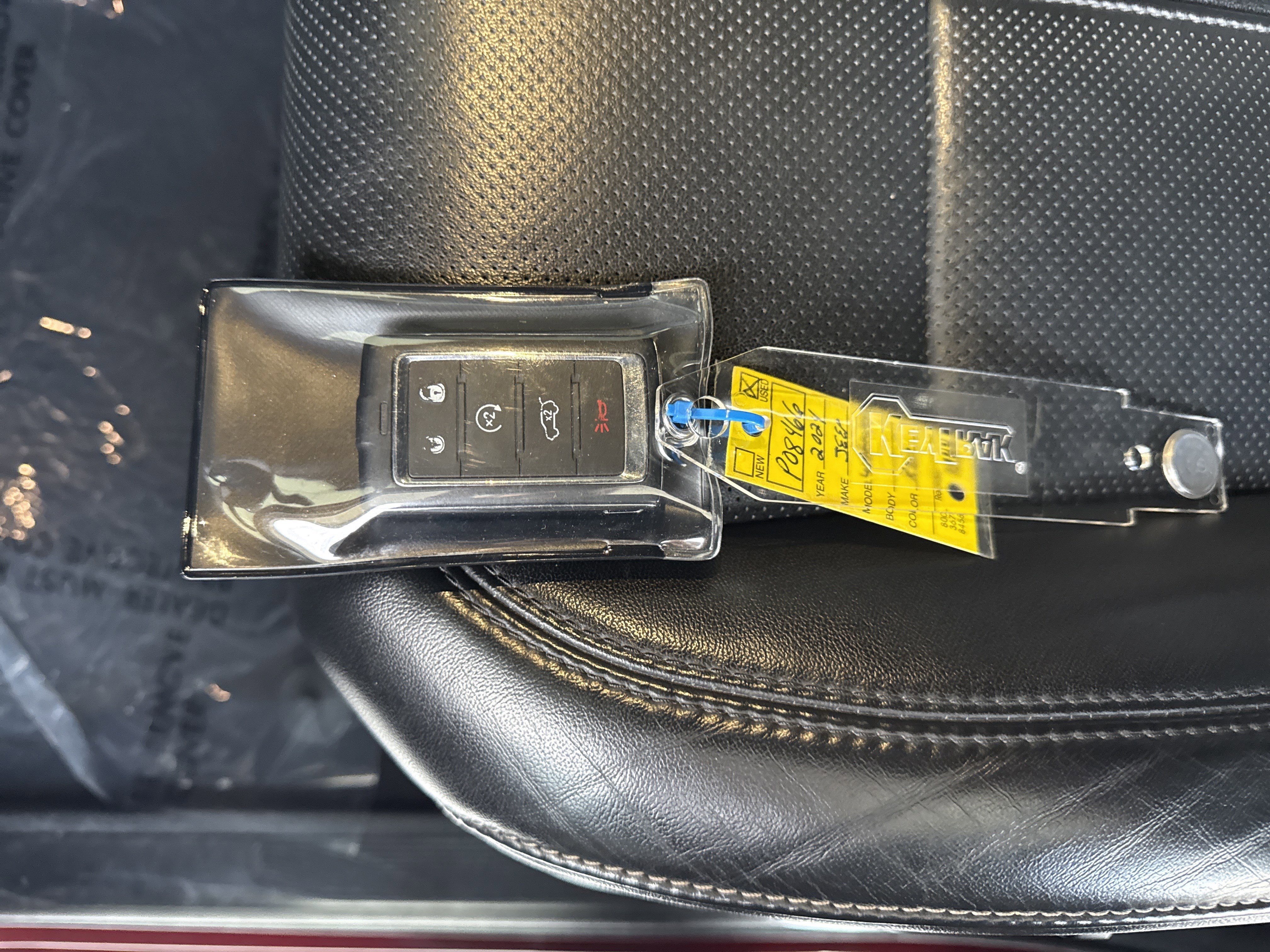 Used 2024 Jeep Wagoneer L image 39