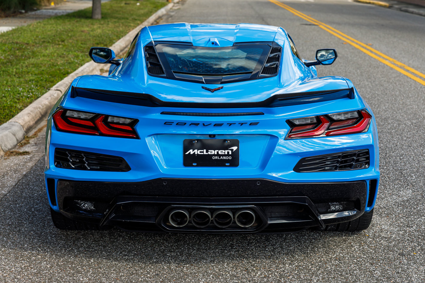 Used 2025 Chevrolet Corvette Z06 RWD image 24