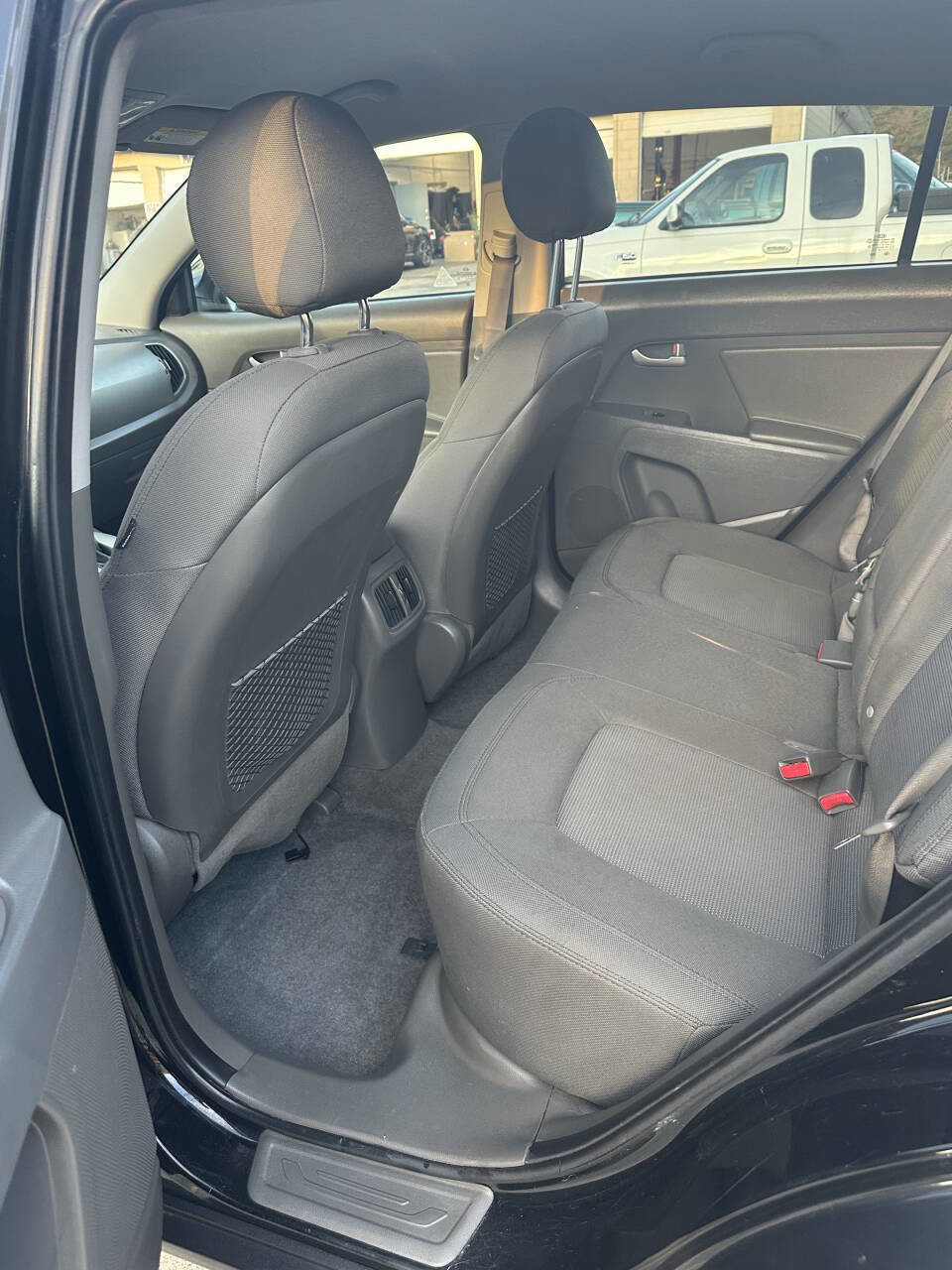 Used 2016 Kia Sportage LX w/ LX Popular Package image 6