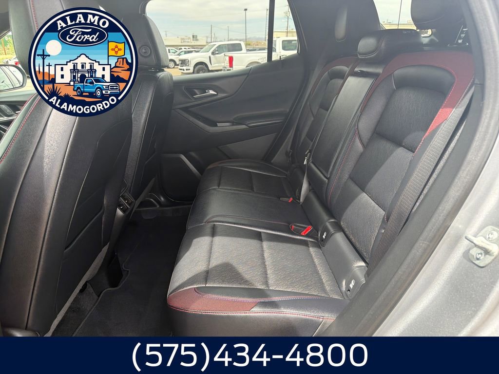Used 2025 Chevrolet Equinox RS AWD/4WD image 24