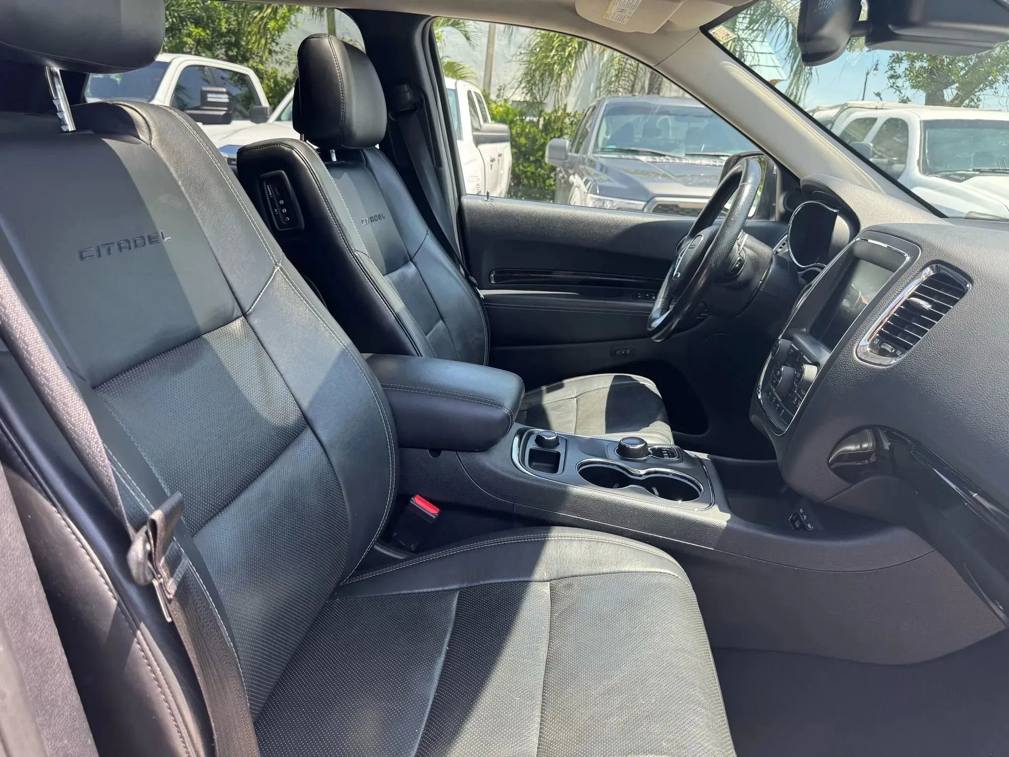 Used 2015 Dodge Durango Citadel w/ Technology Group image 18