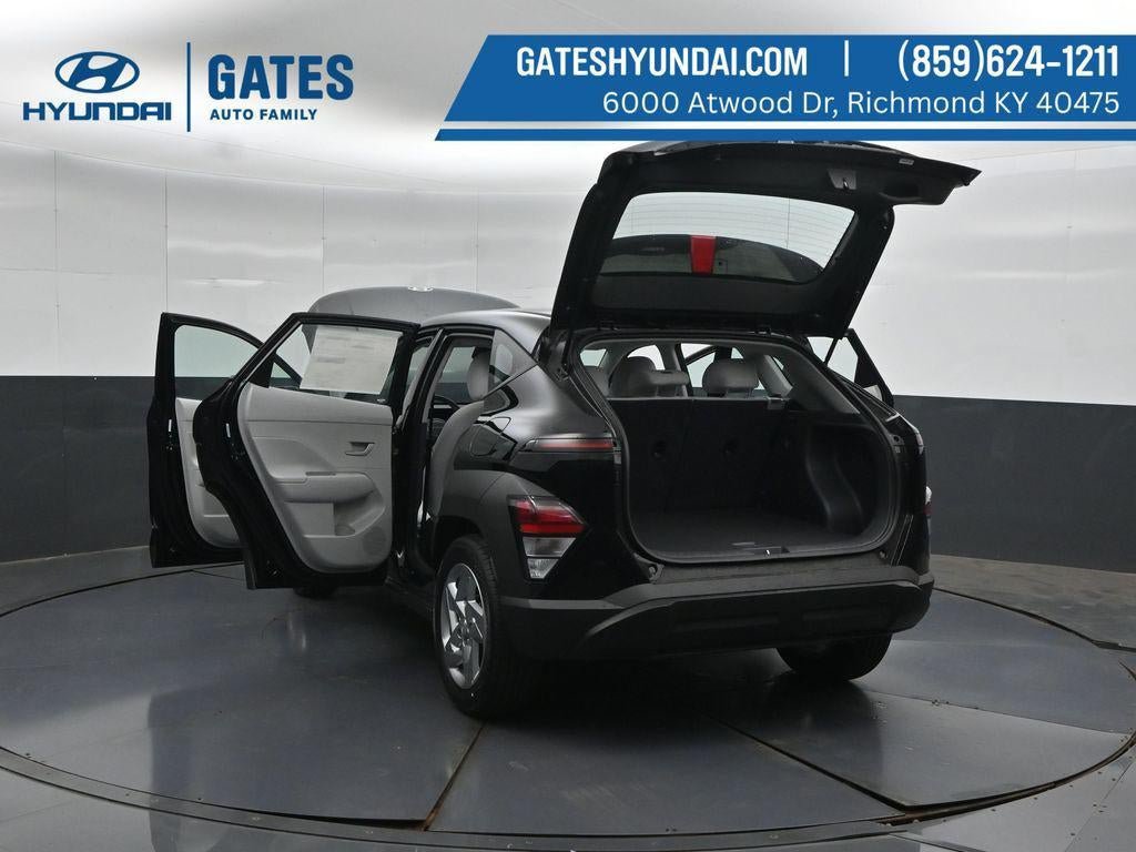 New 2027 Hyundai Kona SE FWD image 53