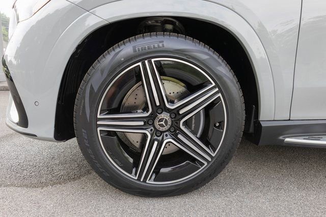 Certified 2025 Mercedes-Benz GLE 580 4MATIC image 5