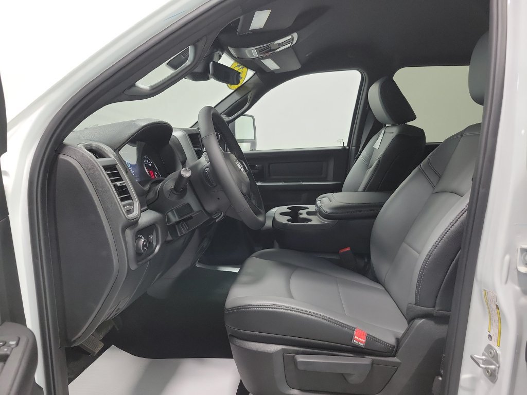 Used 2025 RAM 2500 Tradesman w/ Safety Group AWD/4WD image 2