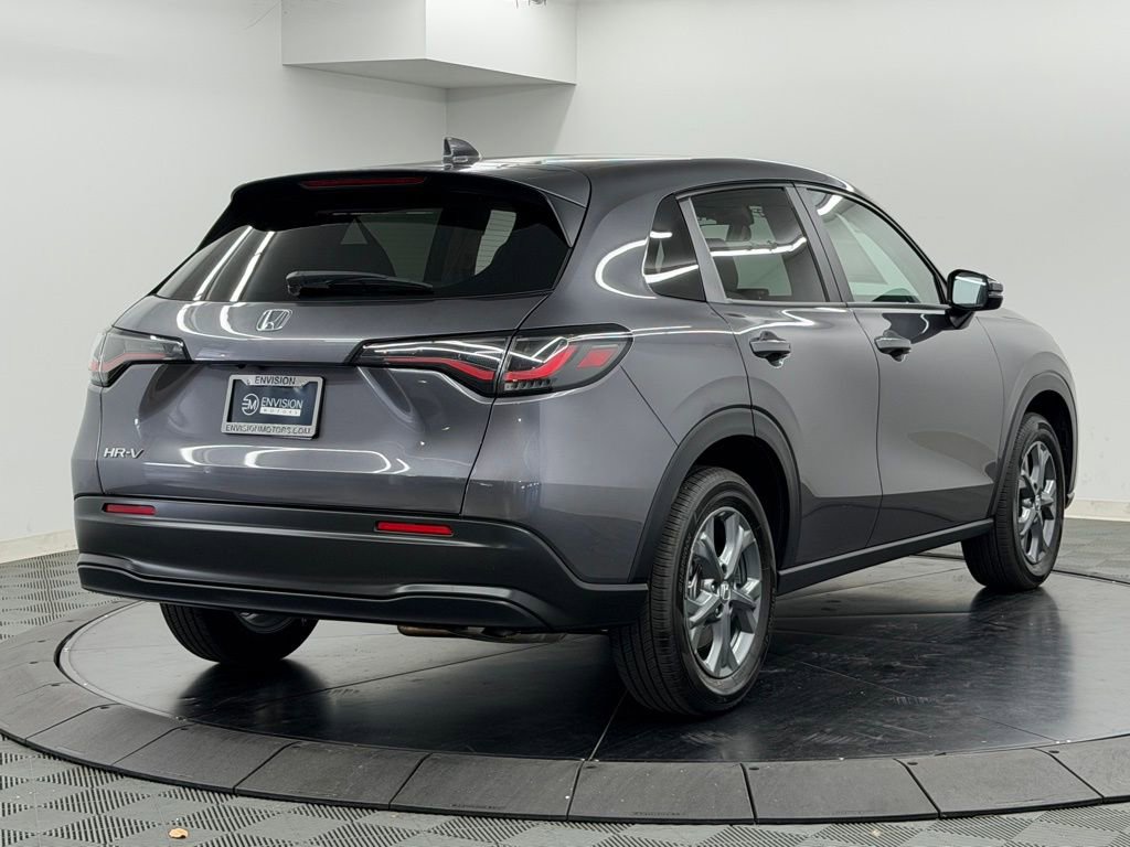 Used 2026 Honda HR-V LX image 10
