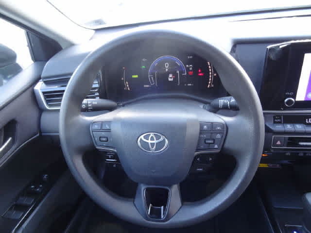 Certified 2025 Toyota Camry LE FWD image 11